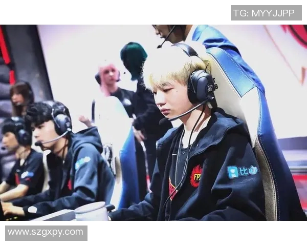 世界大师赛精彩回顾FPX展现超强心理素质与团队协作能力 世界大师赛精彩回顾FPX展现超强心理素质与团队协作能力