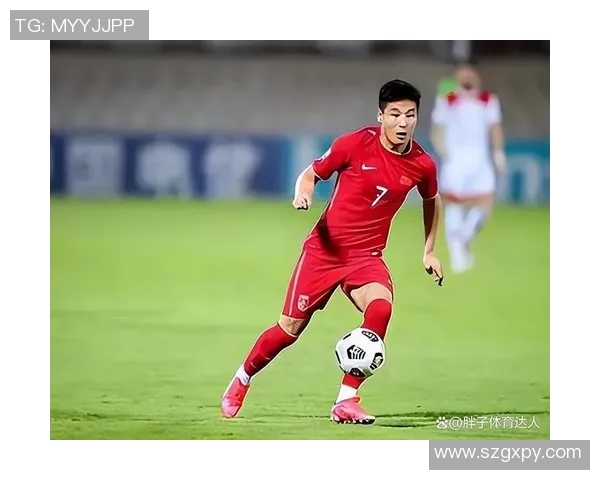 北京足球队的默契配合与战术分析探讨如何提升球队整体表现 北京足球队的默契配合与战术分析探讨如何提升球队整体表现