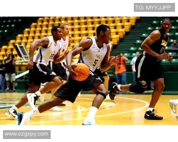 深入分析北京篮球队快攻战术的特点与应用策略 深入分析北京篮球队快攻战术的特点与应用策略