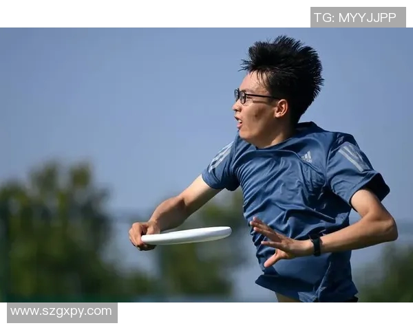 飞盘战术解析:深入剖析杭州飞盘队的区域防守策略与实践 飞盘战术解析:深入剖析杭州飞盘队的区域防守策略与实践