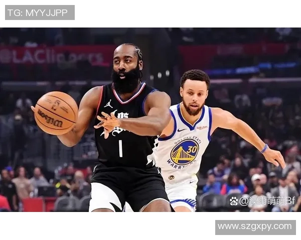 快船与勇士首轮对决揭幕战精彩回顾与分析