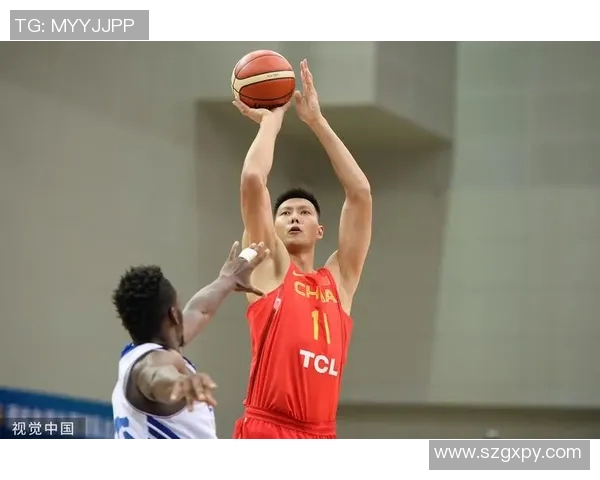 易建联：从篮球场上的传奇到中国体育的璀璨明星之路