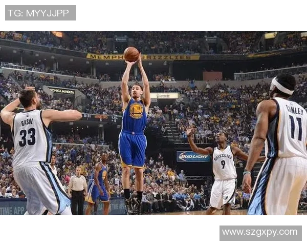 雄鹿与小牛的激烈对决分析及篮彩投注策略探讨 雄鹿与小牛的激烈对决分析及篮彩投注策略探讨