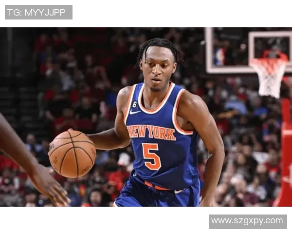 伊曼纽尔奎克利的崛起与未来展望:从新秀到球队核心的蜕变之路 伊曼纽尔奎克利的崛起与未来展望:从新秀到球队核心的蜕变之路