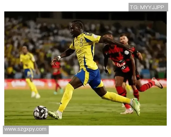 奥马尔助力阿联酋迎战沙特足球强敌激情对决